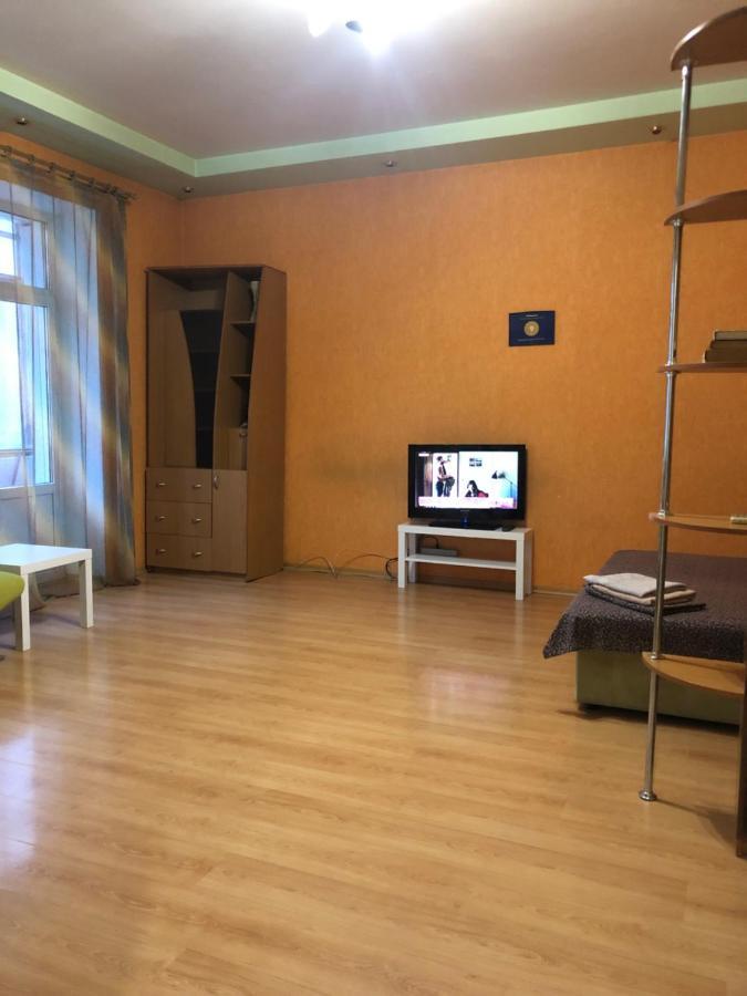Квартира-студия на Котляра Харків Екстер'єр фото